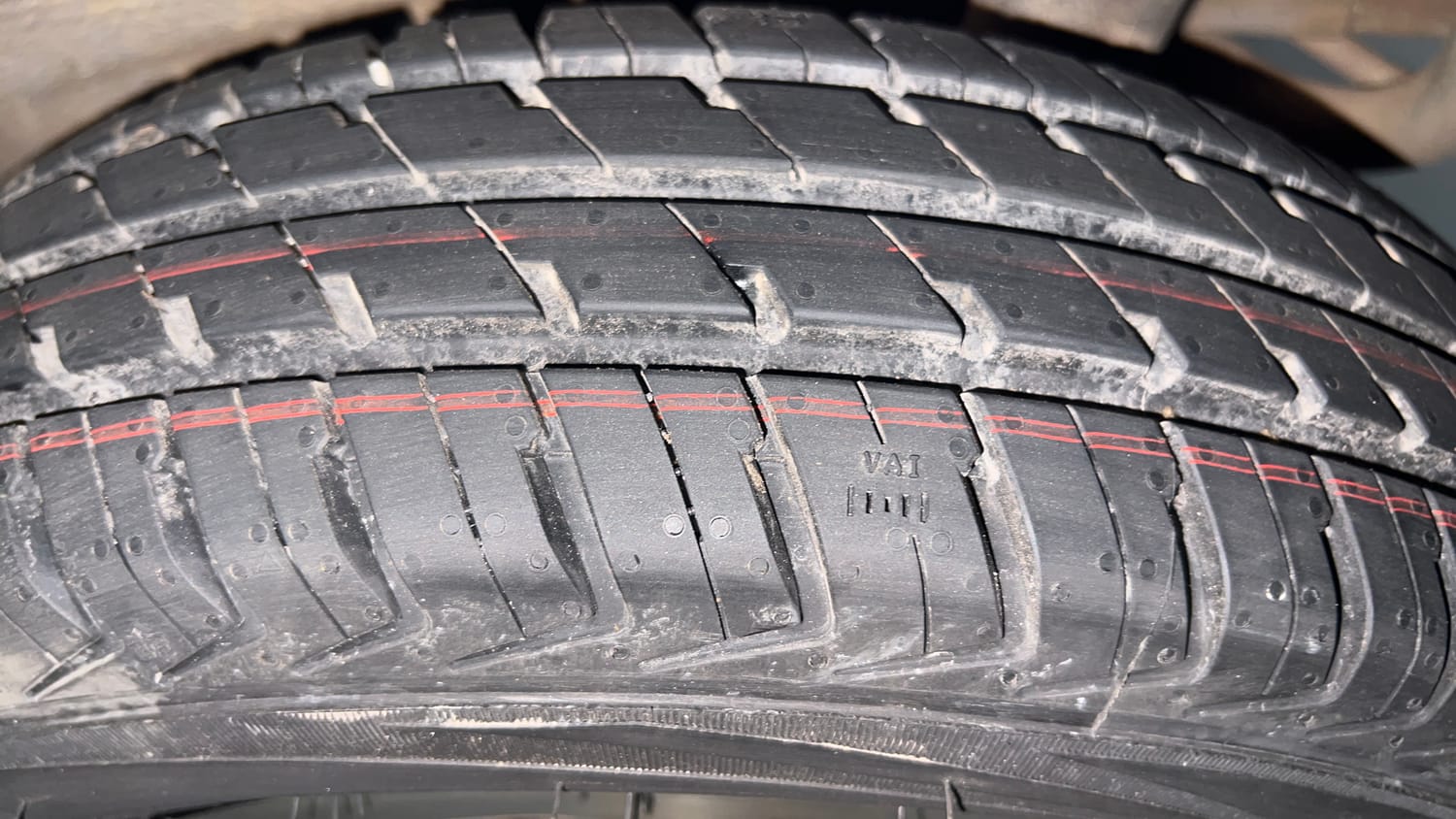 Used 2023 Maruti Suzuki Alto K10 VXi Petrol Manual tyres LEFT REAR TYRE TREAD VIEW