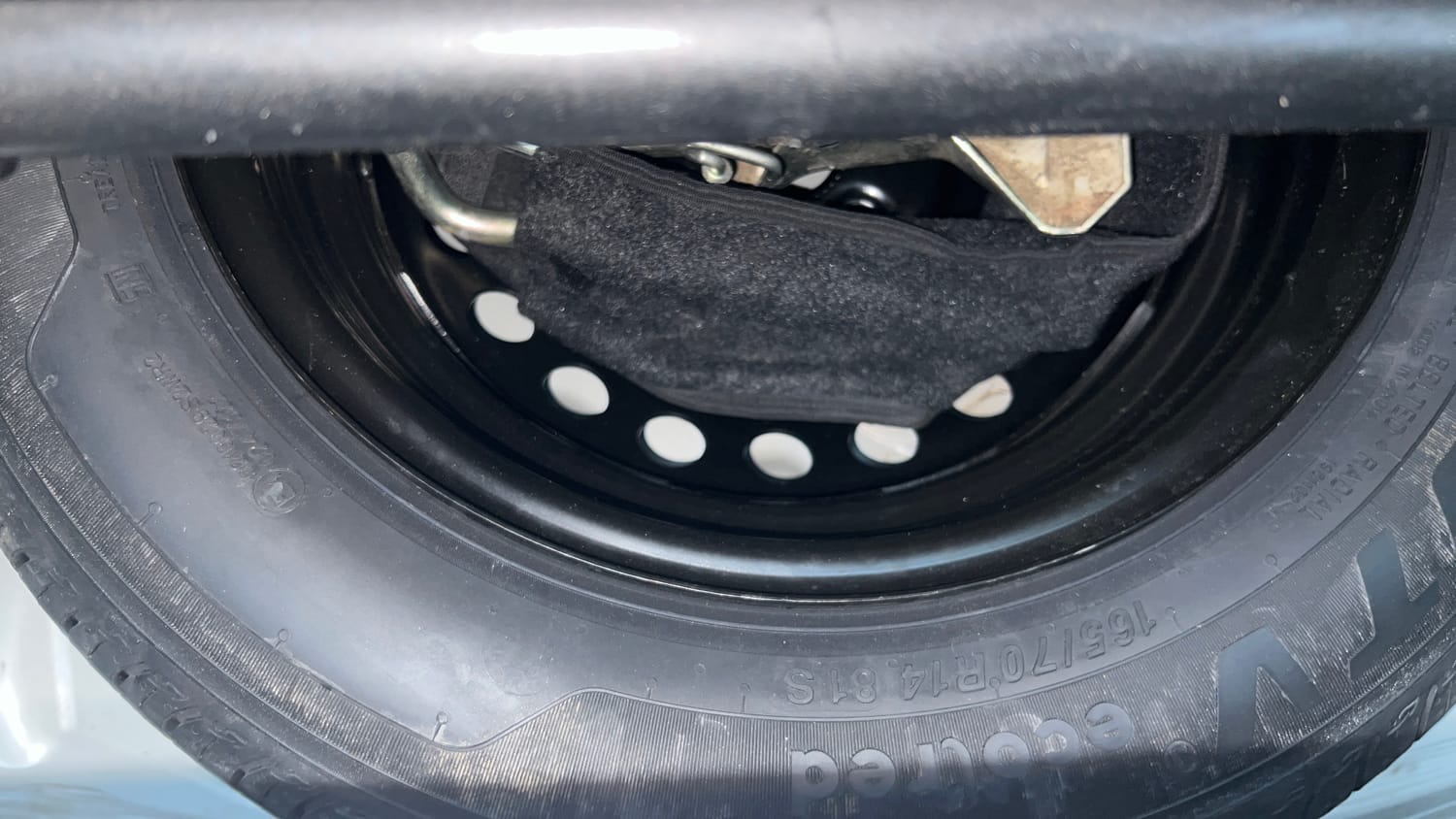 Used 2024 Maruti Suzuki S-Presso VXi S-CNG Cng Manual tyres SPARE TYRE VIEW