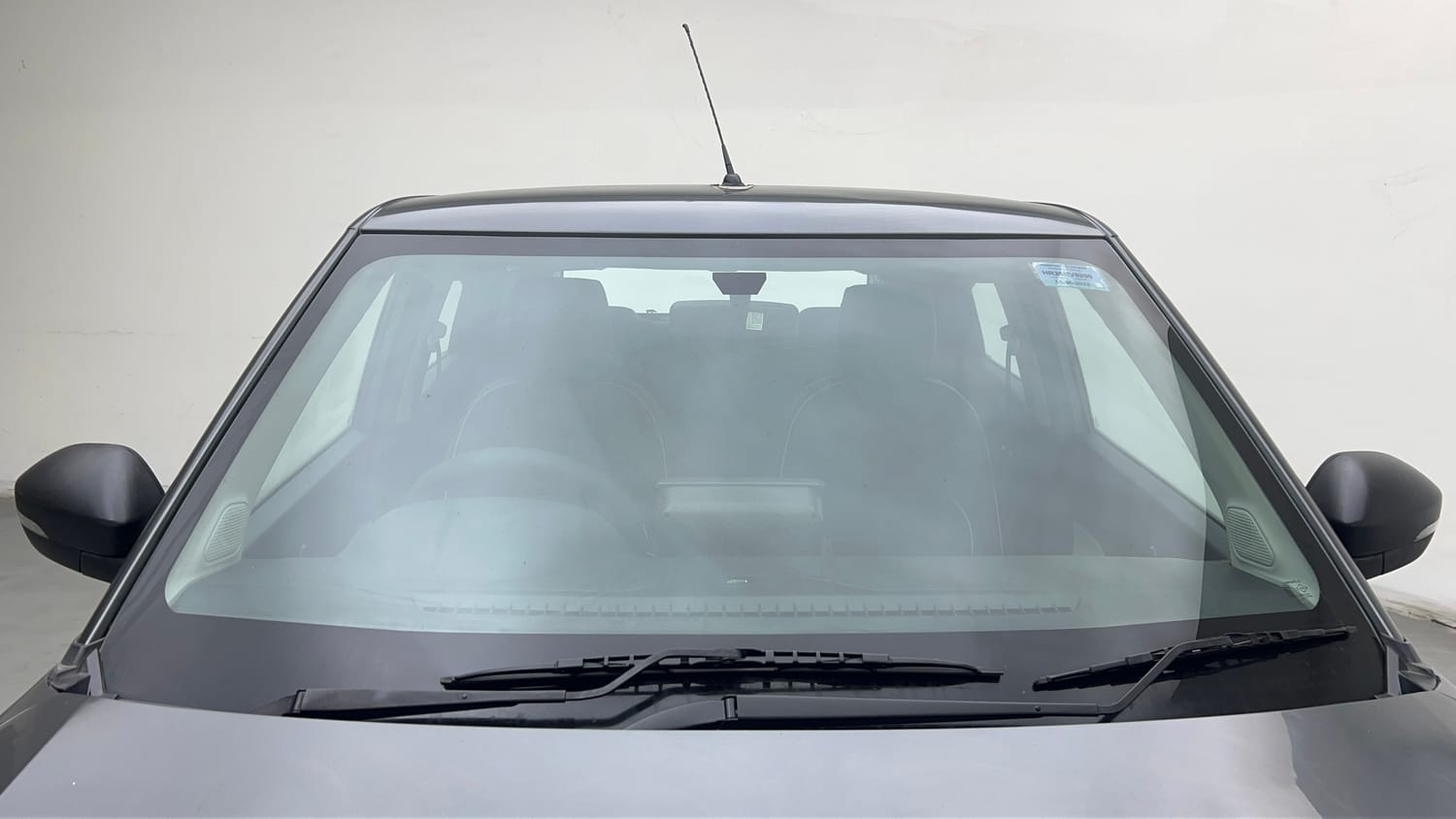 Used 2022 Tata Punch Pure MT Petrol Manual exterior FRONT WINDSHIELD VIEW