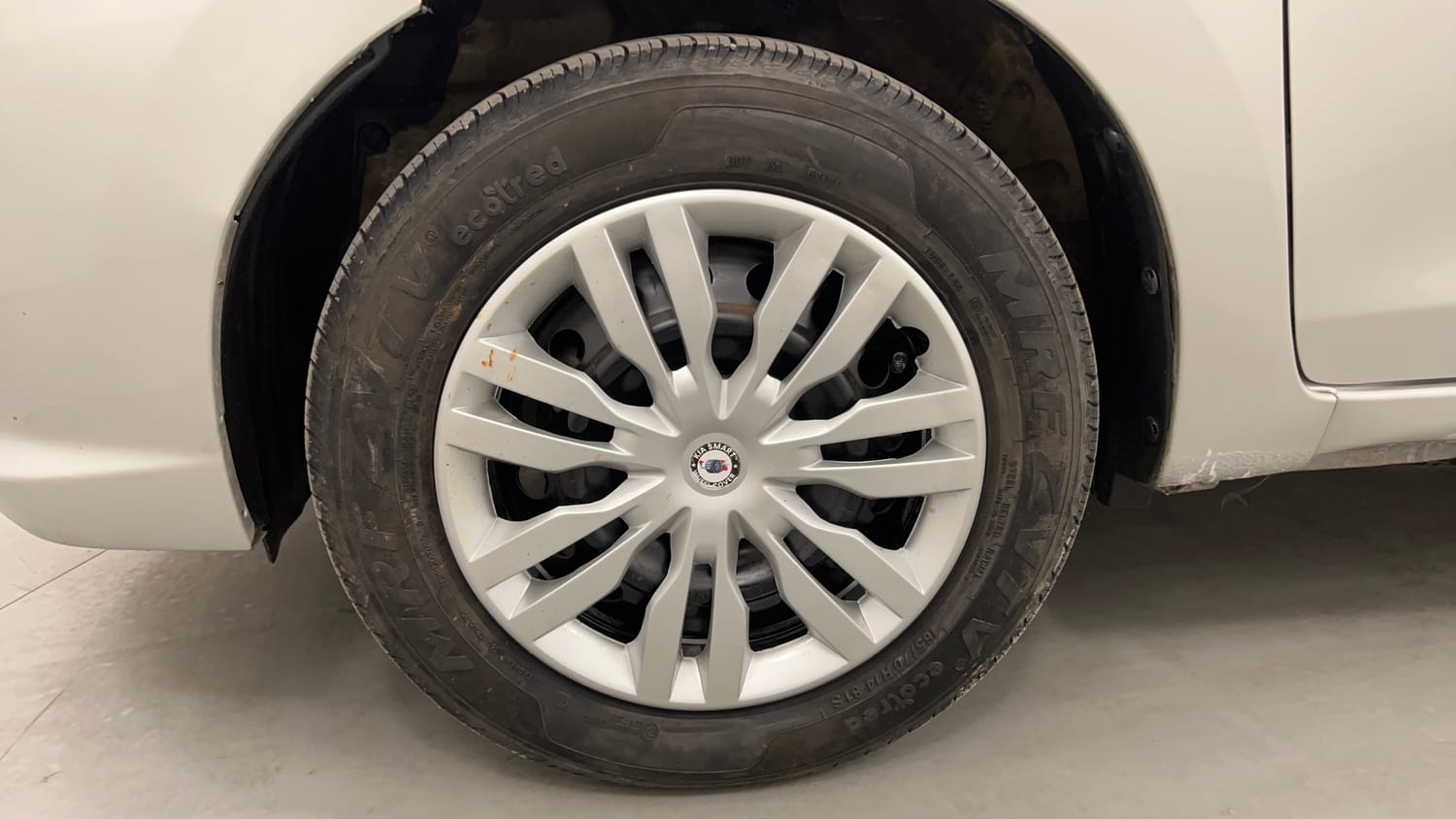 Used 2019 Maruti Suzuki Celerio VXi AMT Petrol Automatic tyres LEFT FRONT TYRE RIM VIEW