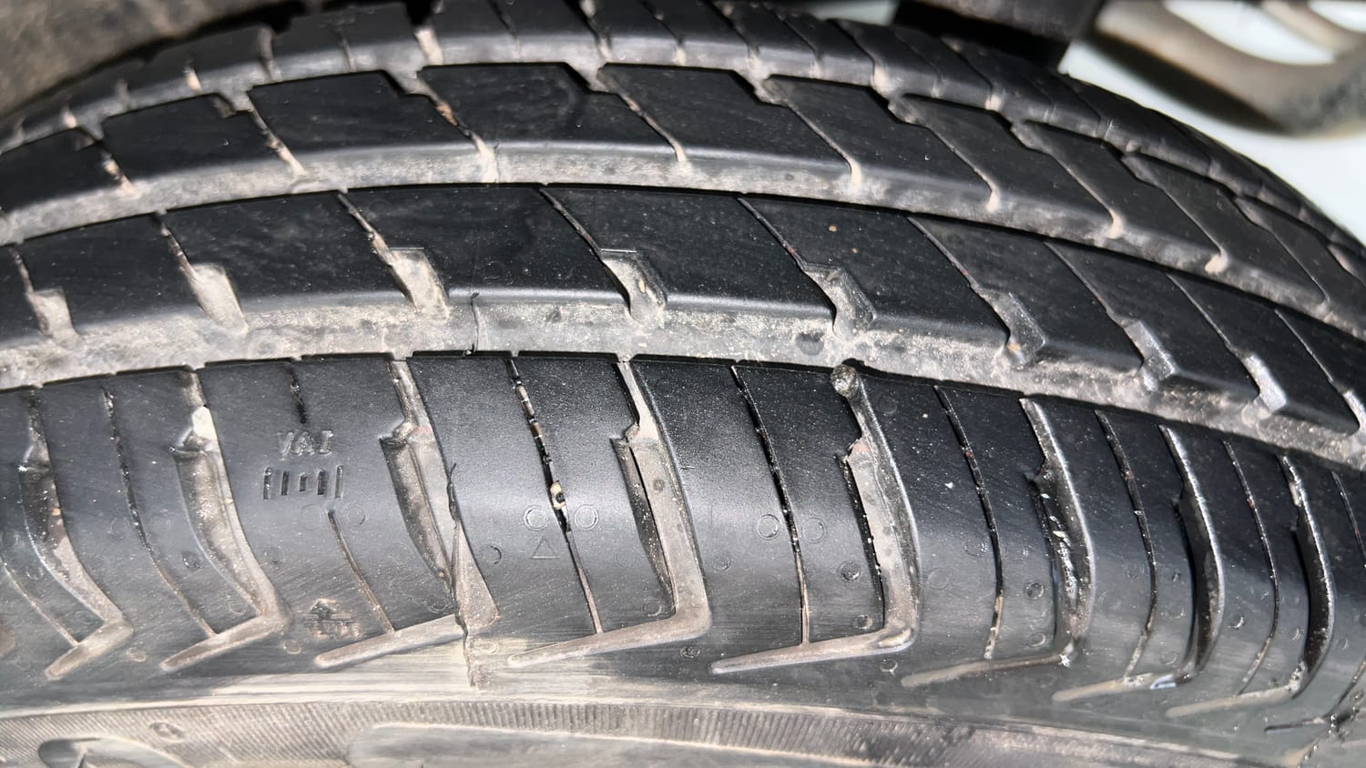 Used 2025 Maruti Suzuki Alto K10 VXi Plus (O) Petrol Manual tyres LEFT REAR TYRE TREAD VIEW