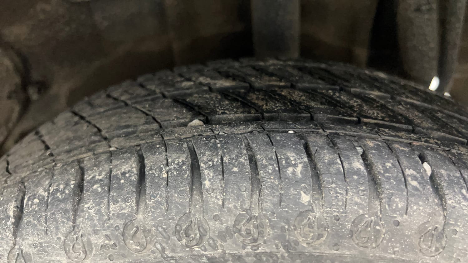 Used 2024 Tata Tiago XZA Plus iCNG Cng Automatic tyres LEFT REAR TYRE TREAD VIEW