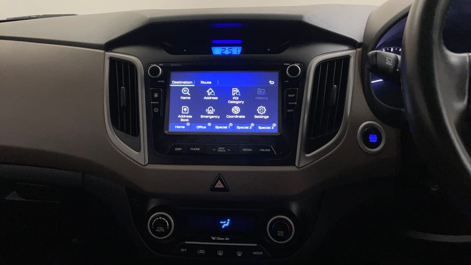 Used 2017 Hyundai Creta 1.6 SX Plus AT Petrol Petrol Automatic interior MUSIC SYSTEM & AC CONTROL VIEW