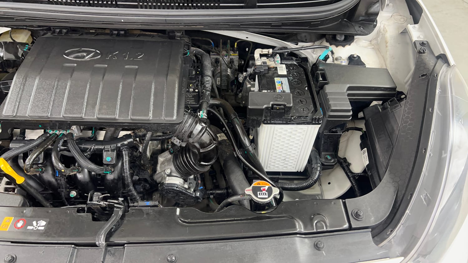 Used 2023 Hyundai Aura SX 1.2 CNG Cng Manual engine ENGINE LEFT SIDE VIEW