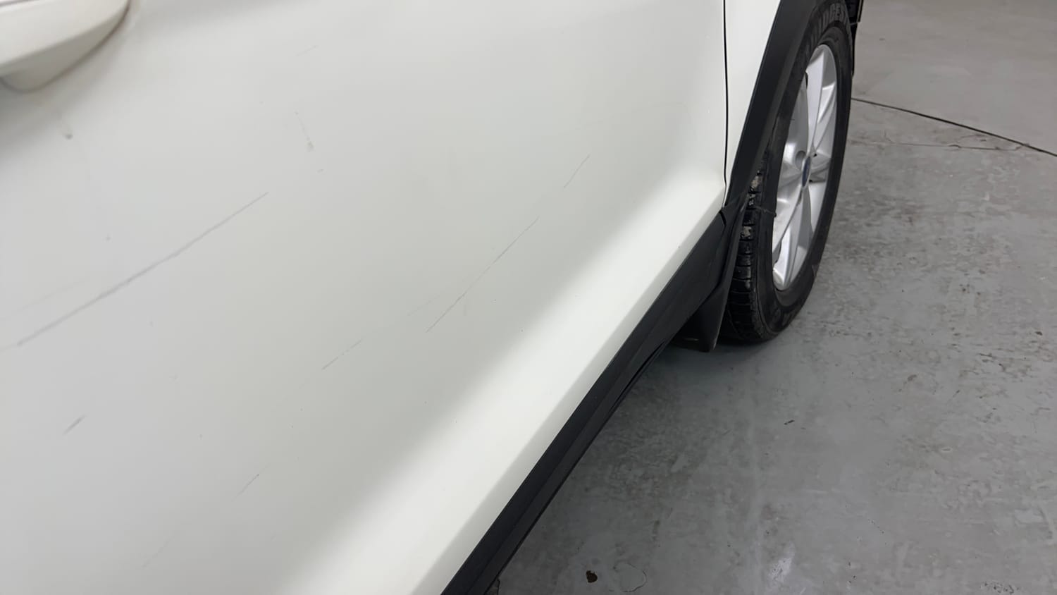 Used 2020 Ford EcoSport Titanium 1.5L TDCi Diesel Manual dents MINOR SCRATCH