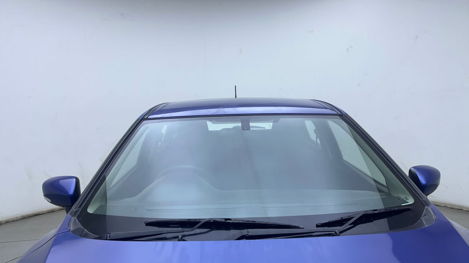 Used 2017 Maruti Suzuki Baleno Delta 1.2 Petrol Manual exterior FRONT WINDSHIELD VIEW
