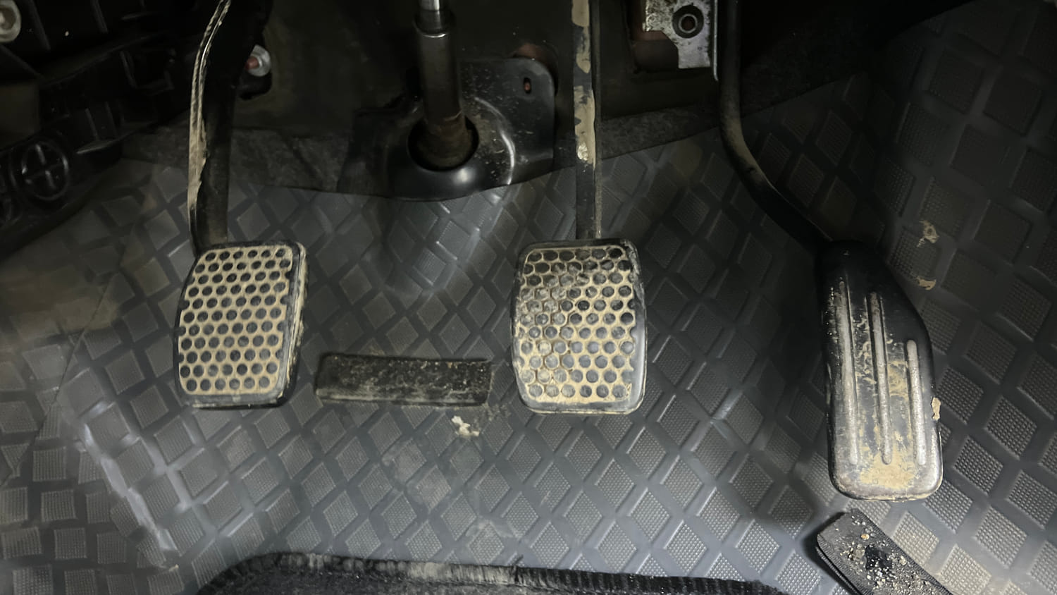 Used 2012 Maruti Suzuki Alto K10 VXi Petrol Manual interior PEDALS VIEW