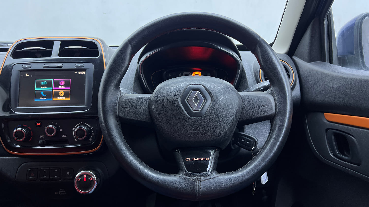 Used 2019 Renault Kwid CLIMBER 1.0 AMT Petrol Automatic interior STEERING VIEW