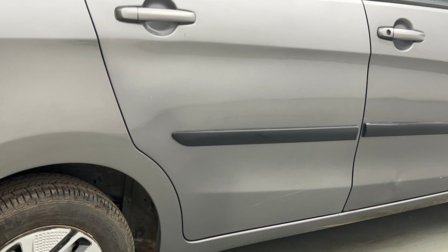 Used 2014 Maruti Suzuki Celerio LXi Petrol Manual dents MINOR SCRATCH