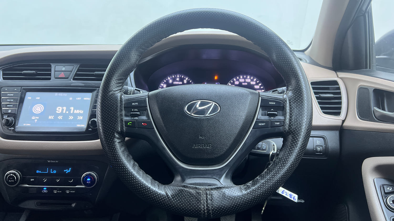 Used 2018 Hyundai Elite i20 Asta 1.2 Petrol Manual interior STEERING VIEW