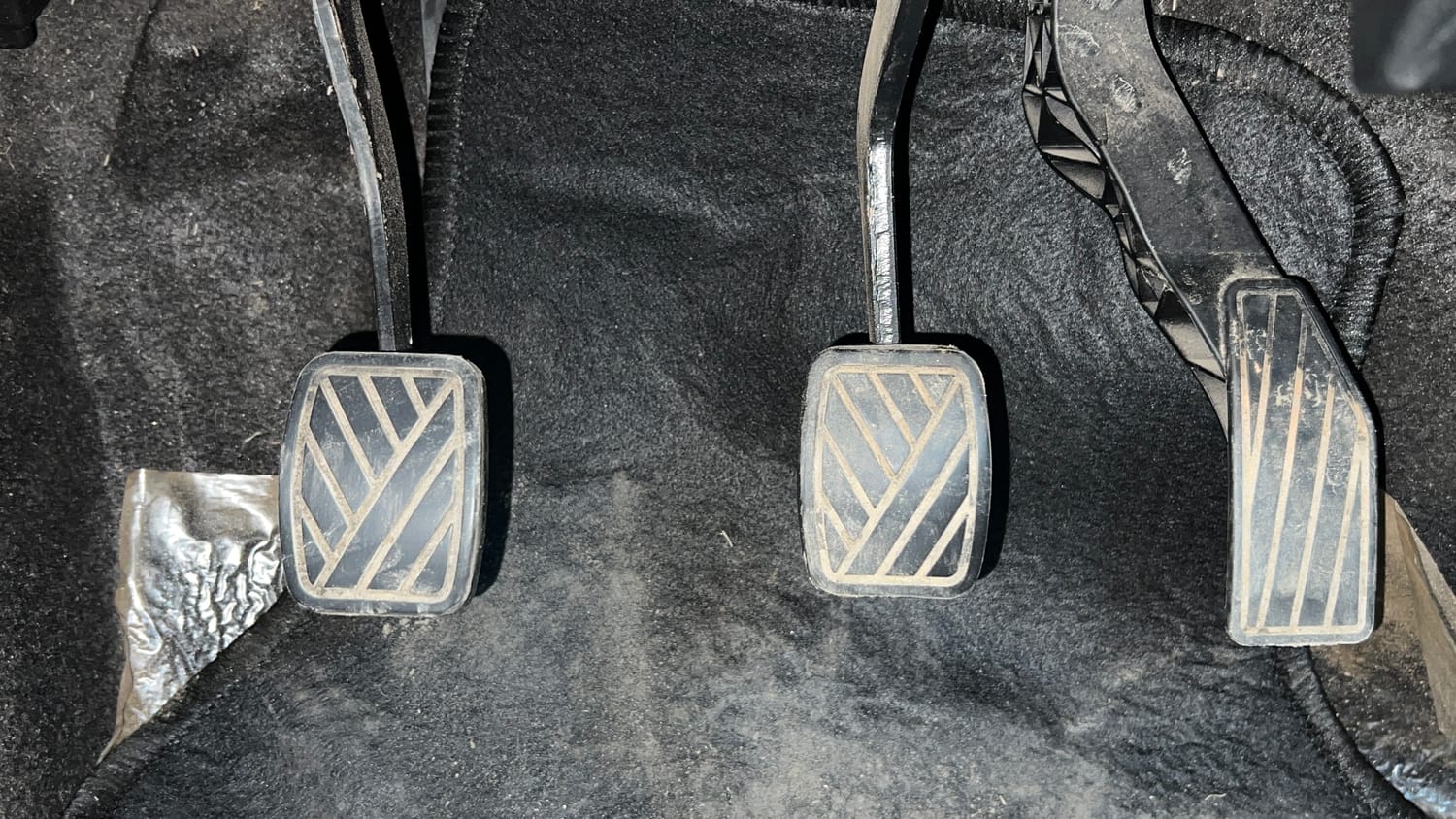 Used 2022 Maruti Suzuki S-Presso Vxi Plus Petrol Manual interior PEDALS VIEW