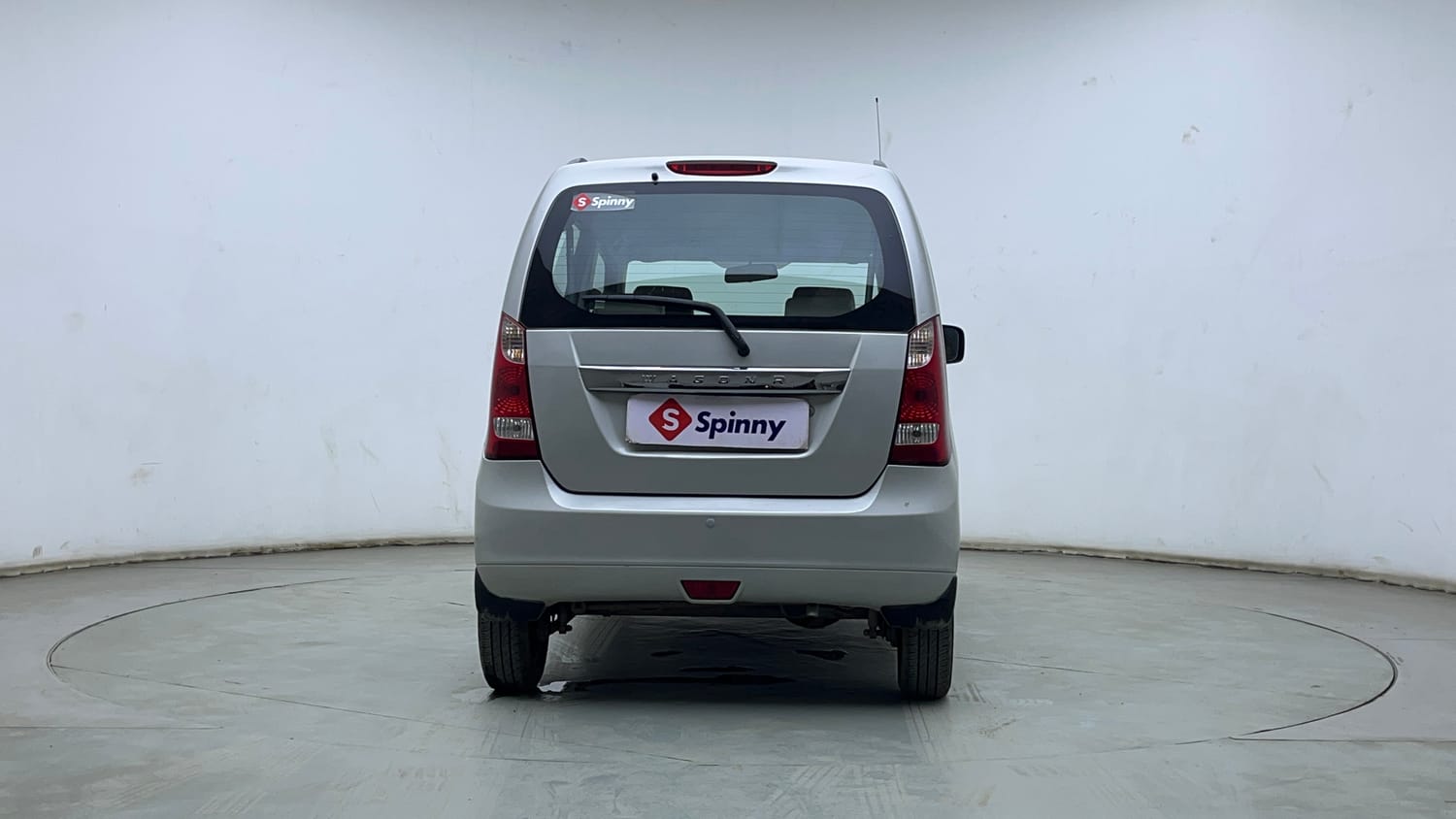 Used 2014 Maruti Suzuki Wagon R VXI Petrol Manual exterior BACK VIEW