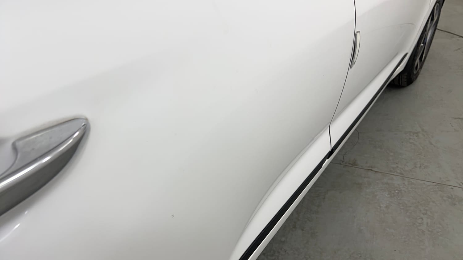 Used 2023 Hyundai Aura SX 1.2 CNG Cng Manual dents MINOR SCRATCH