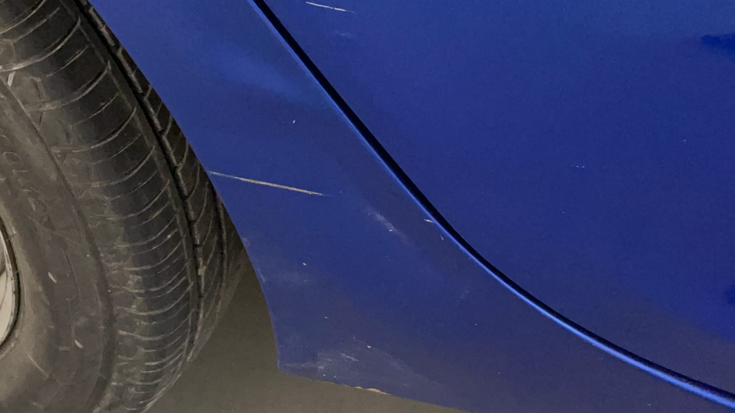 Used 2013 Hyundai Eon Era + Petrol Manual dents MINOR SCRATCH