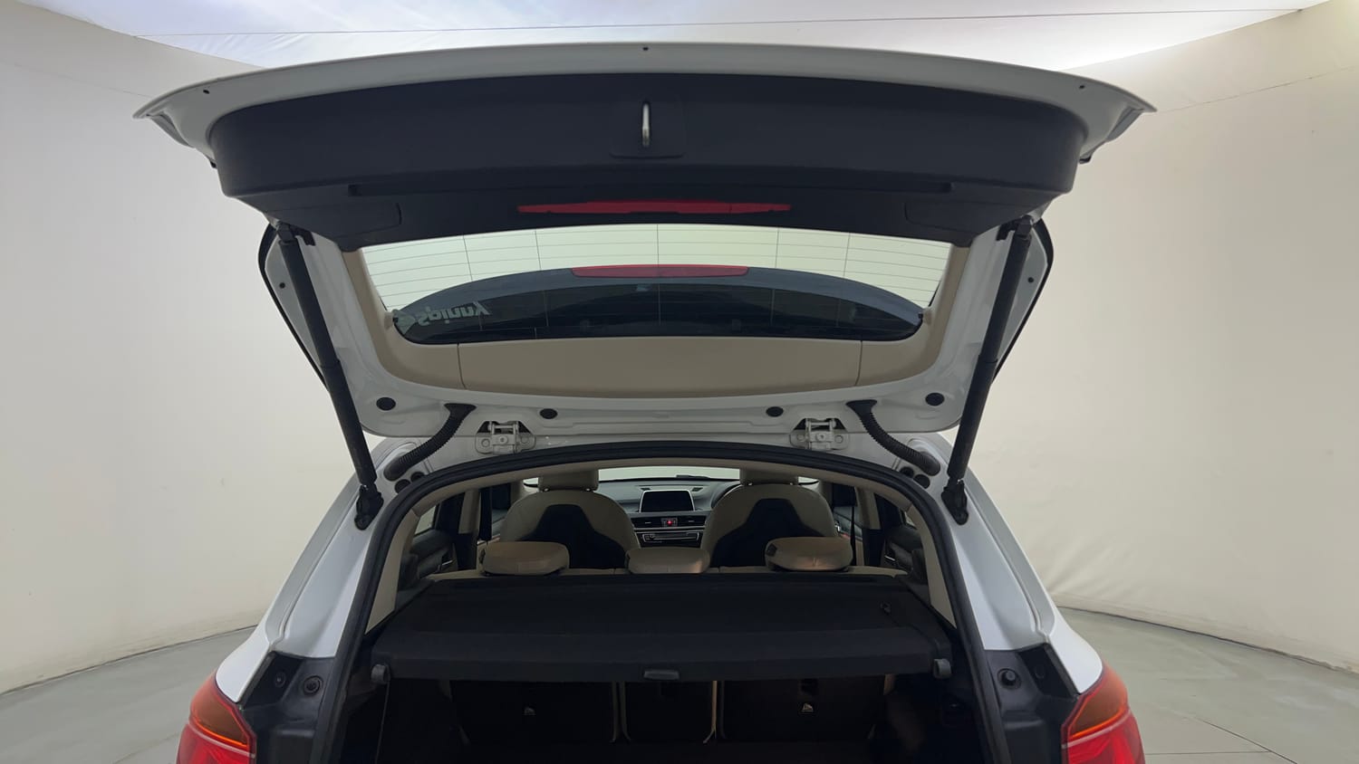 Used 2019 BMW X1 sDrive20d xLine Diesel Automatic interior DICKY DOOR OPEN VIEW
