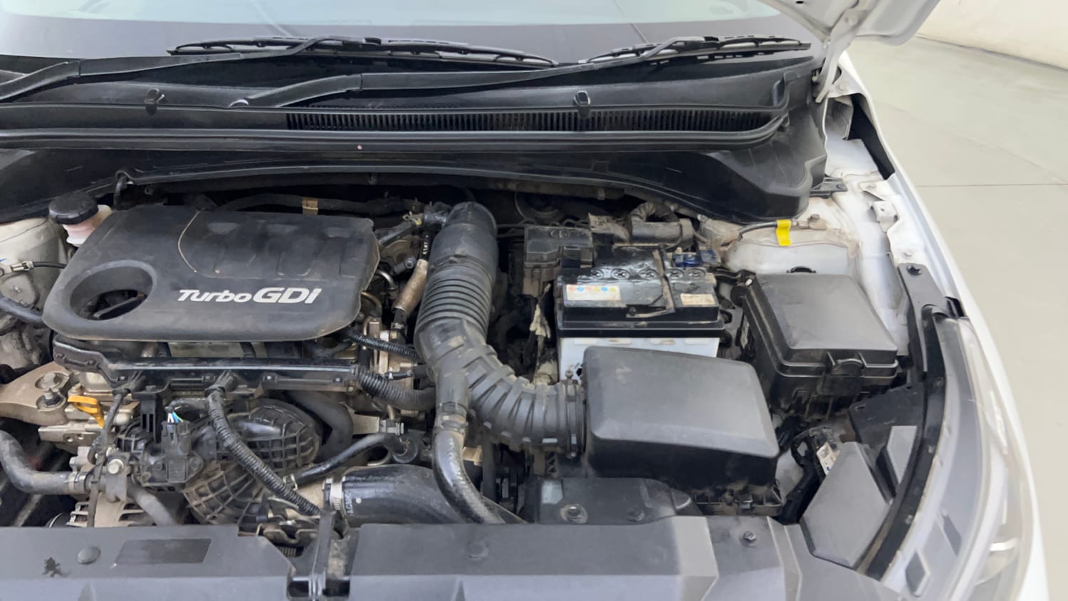 Used 2023 Hyundai New i20 Asta (O) 1.0 Turbo DCT Petrol Automatic engine ENGINE LEFT SIDE HINGE & APRON VIEW