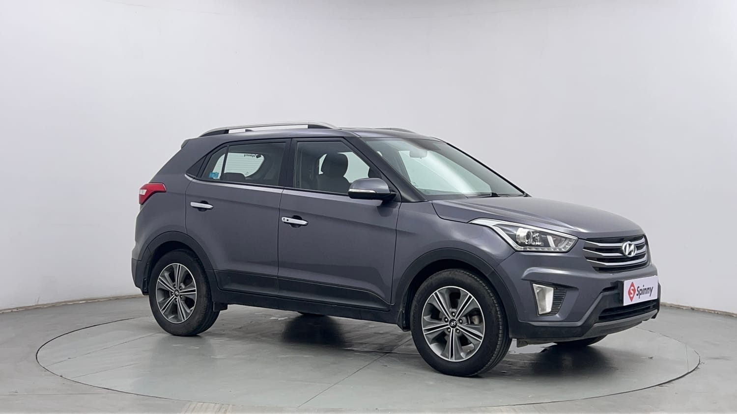 Used 2018 Hyundai Creta SX Plus 1.6 AT Petrol Petrol Automatic exterior RIGHT FRONT CORNER VIEW
