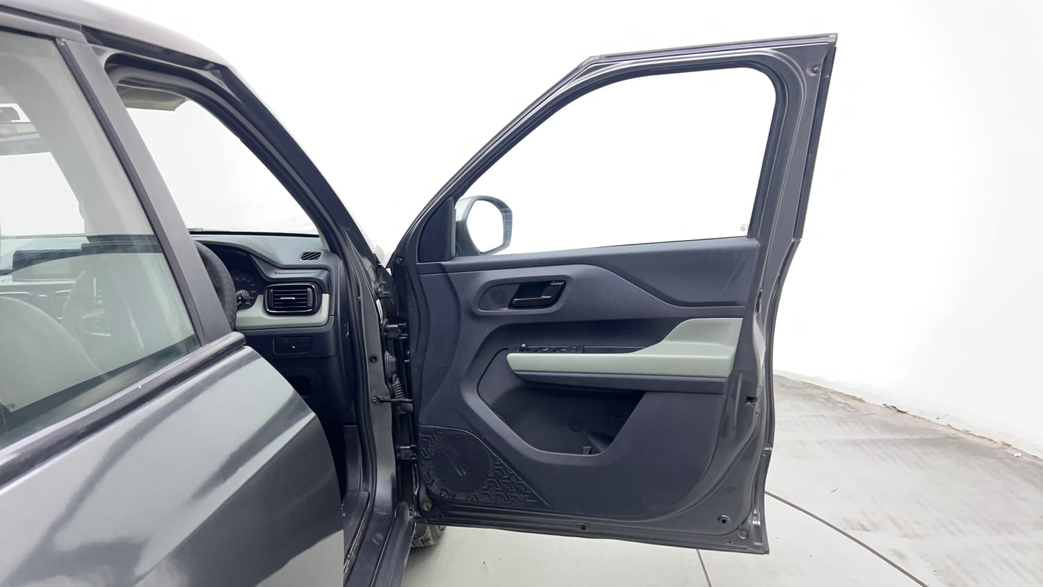 Used 2022 Tata Punch Adventure MT Petrol Manual interior RIGHT FRONT DOOR OPEN VIEW