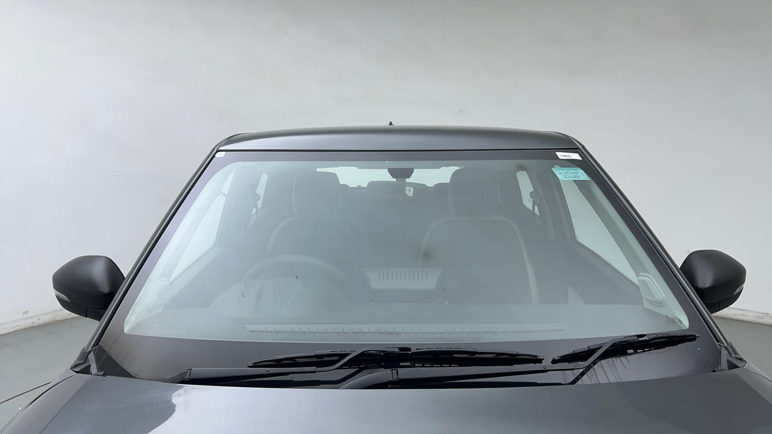 Used 2025 Tata Punch Pure MT Petrol Manual exterior FRONT WINDSHIELD VIEW