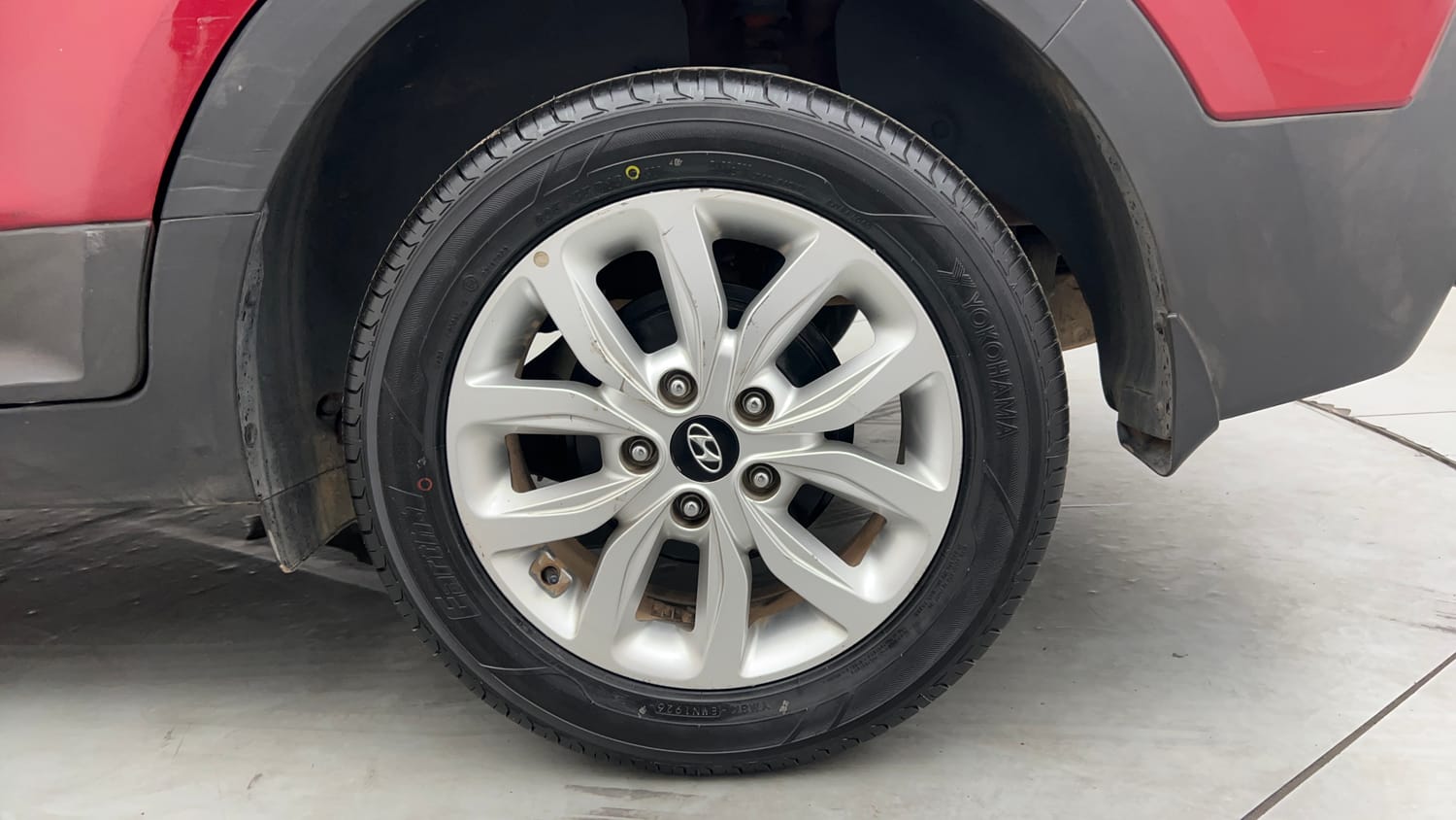 Used 2019 Hyundai Creta SX 1.6 Petrol Petrol Manual tyres LEFT REAR TYRE RIM VIEW
