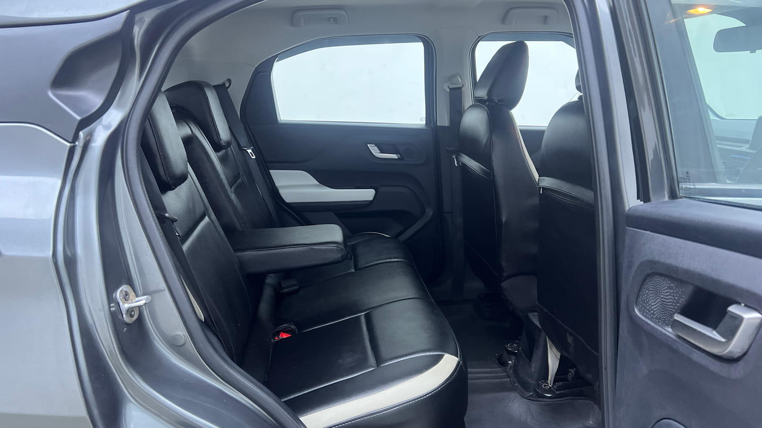 Used 2022 Tata Punch Creative AMT Petrol Automatic interior RIGHT SIDE REAR DOOR CABIN VIEW
