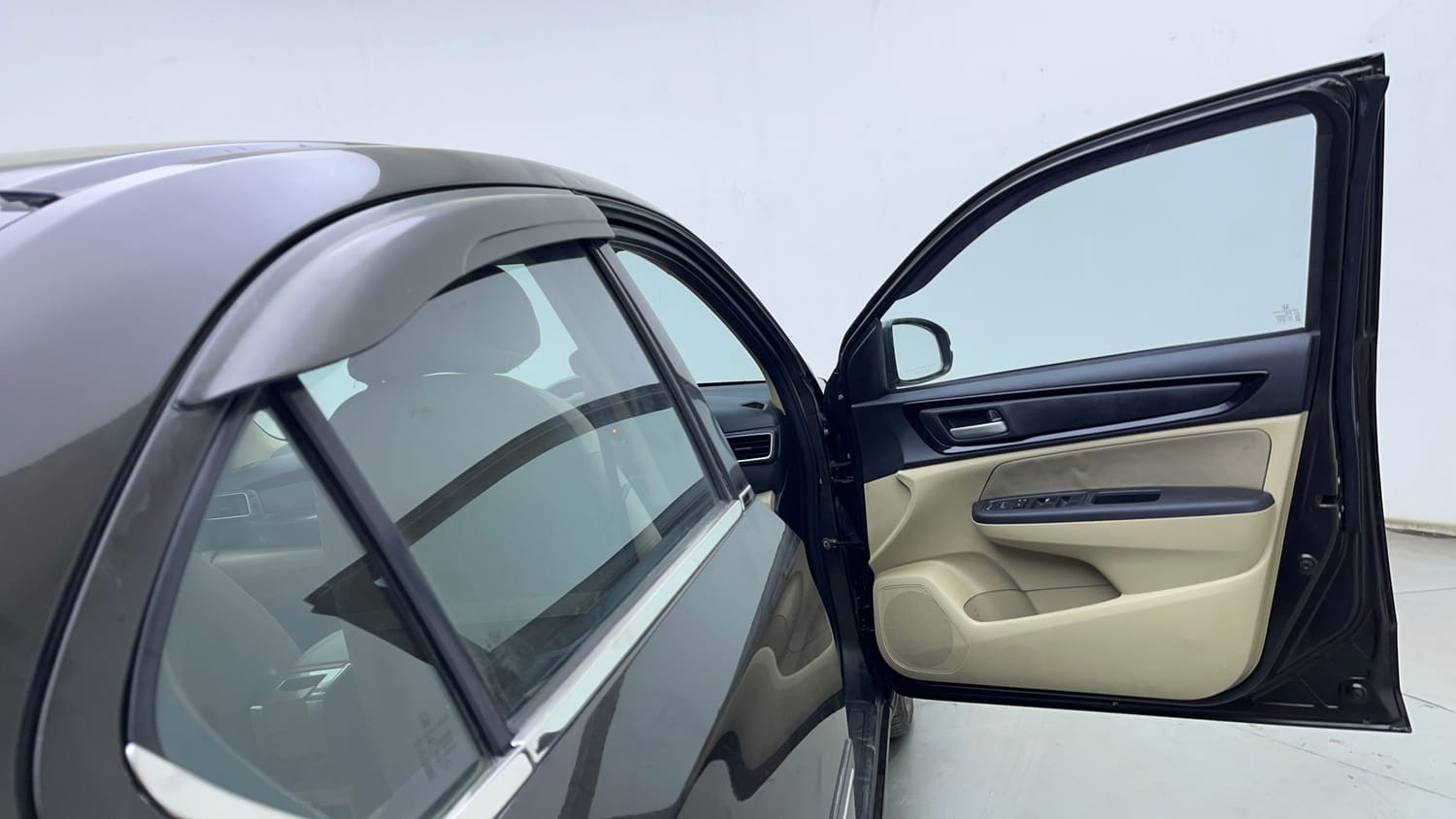 Used 2019 Honda Amaze 1.2 S MT Petrol Petrol Manual interior RIGHT FRONT DOOR OPEN VIEW