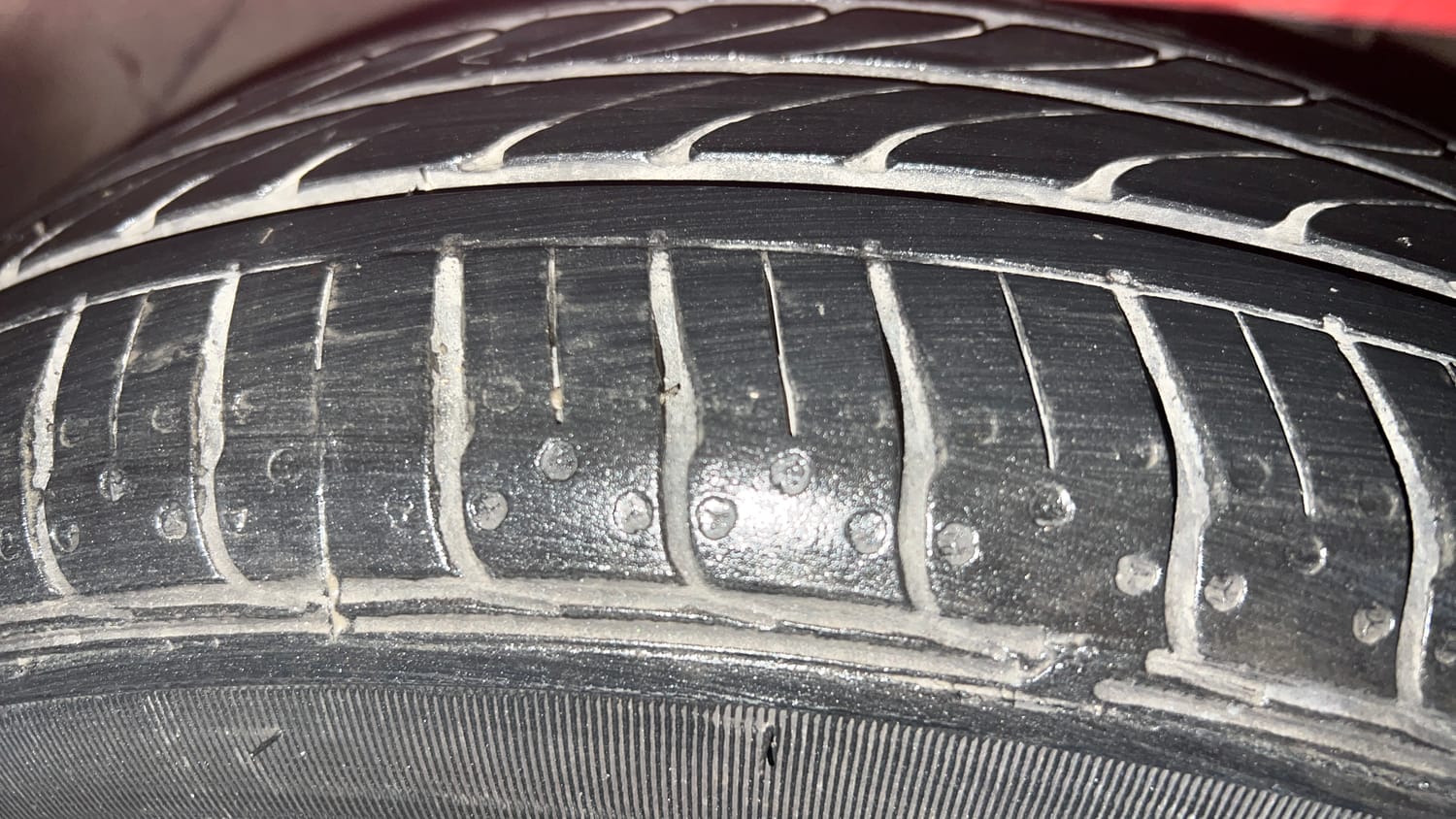Used 2020 Tata Tiago XZA Plus Petrol Automatic tyres RIGHT FRONT TYRE TREAD VIEW