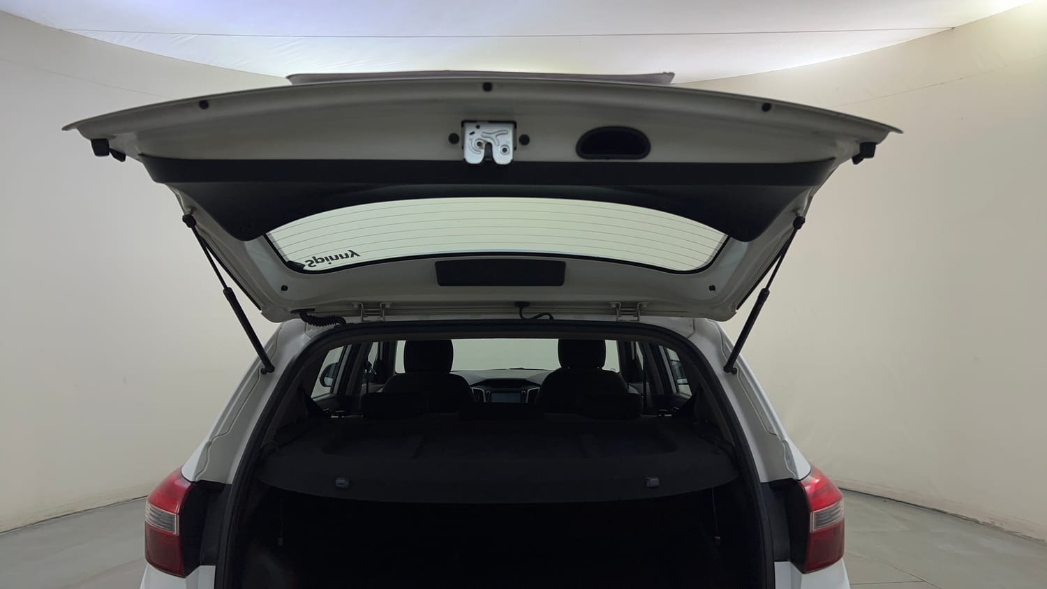 Used 2016 Hyundai Creta 1.6 SX Plus Petrol Petrol Manual interior DICKY DOOR OPEN VIEW