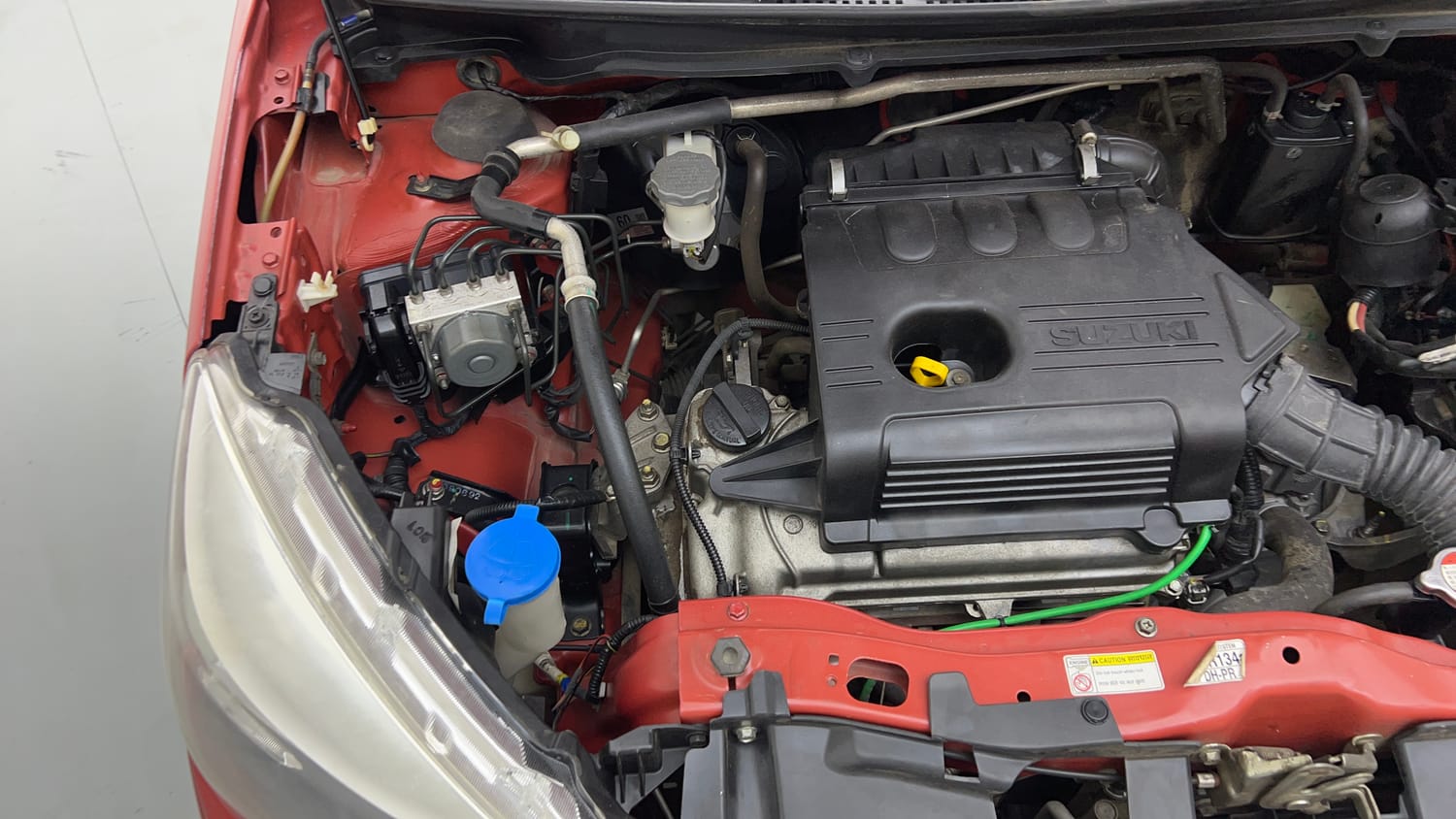 Used 2019 Maruti Suzuki Celerio VXi AMT Petrol Automatic engine ENGINE RIGHT SIDE VIEW
