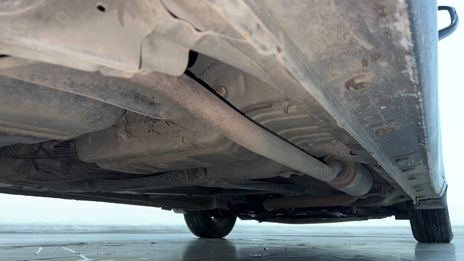 Used 2015 Honda City VX CVT Petrol Automatic extra REAR RIGHT UNDERBODY VIEW