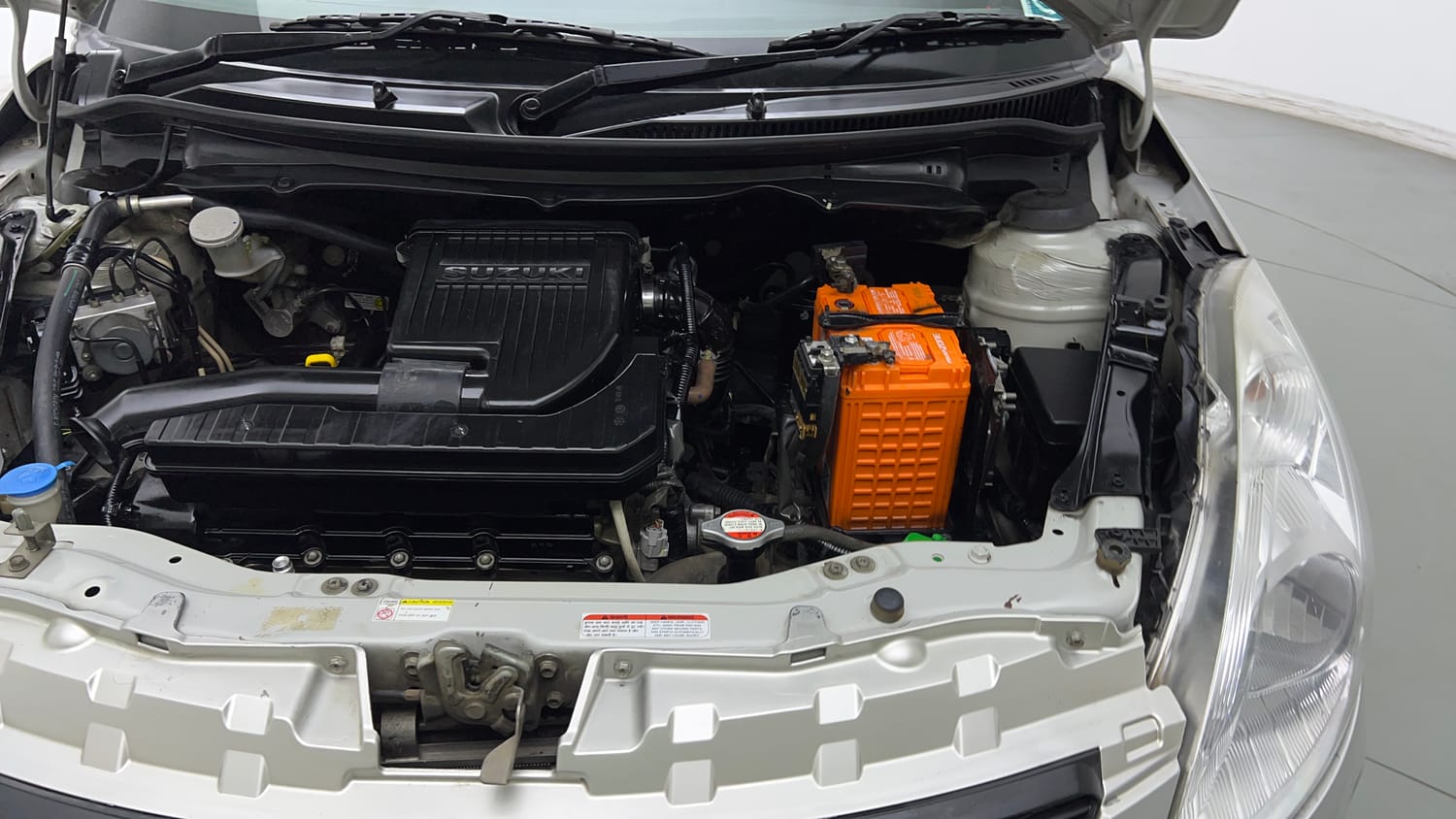 Used 2016 Maruti Suzuki Swift VXI (O) Petrol Manual engine ENGINE LEFT SIDE VIEW