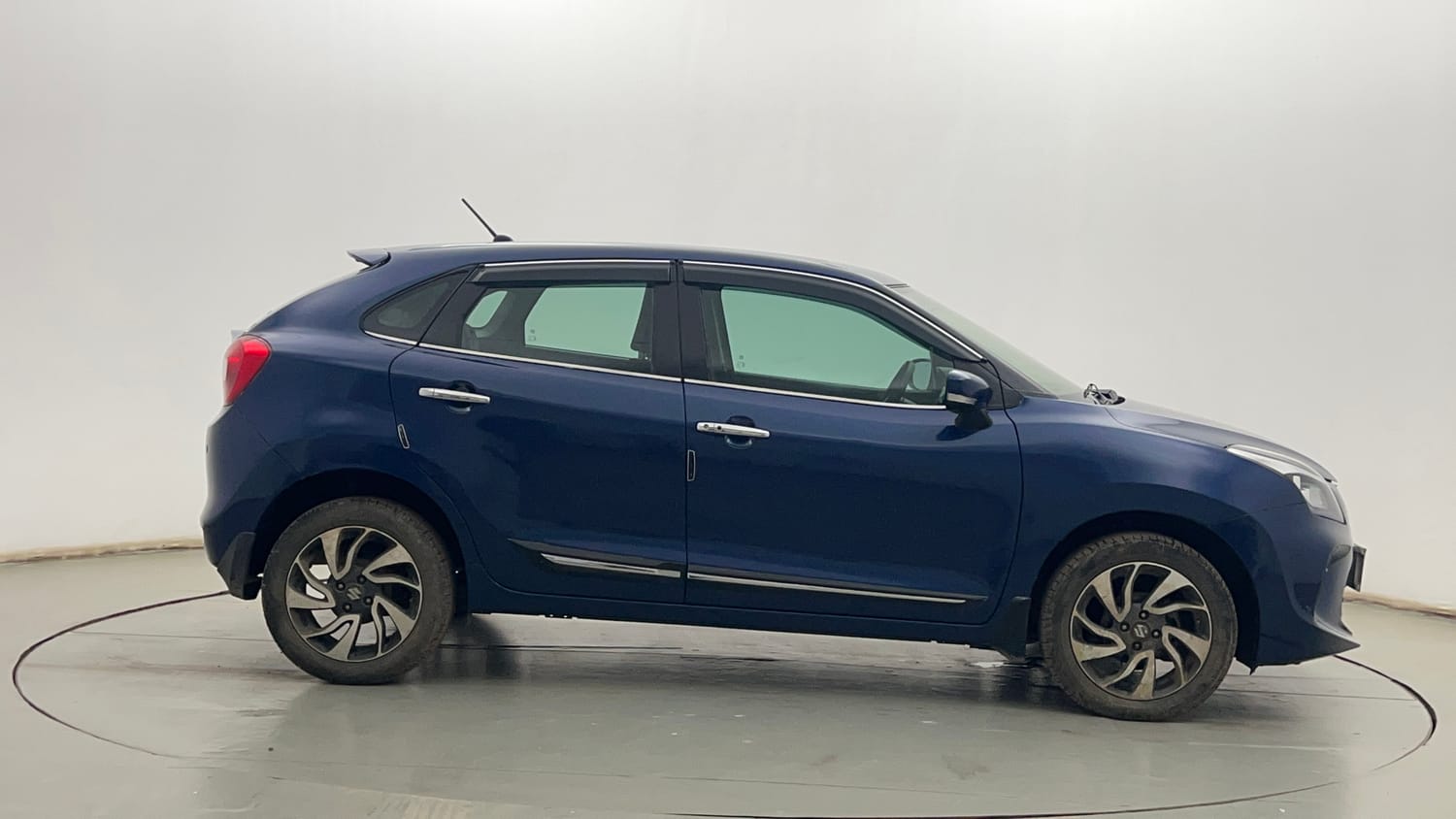 Used 2021 Maruti Suzuki Baleno Alpha Petrol Manual exterior RIGHT SIDE VIEW