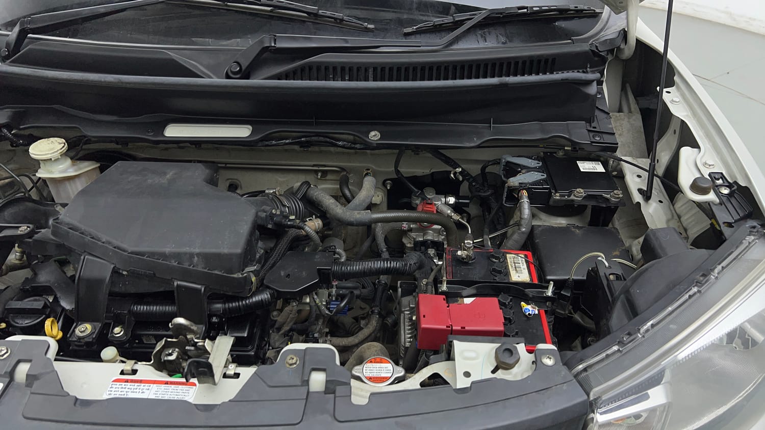 Used 2024 Maruti Suzuki S-Presso VXi S-CNG Cng Manual engine ENGINE LEFT SIDE VIEW
