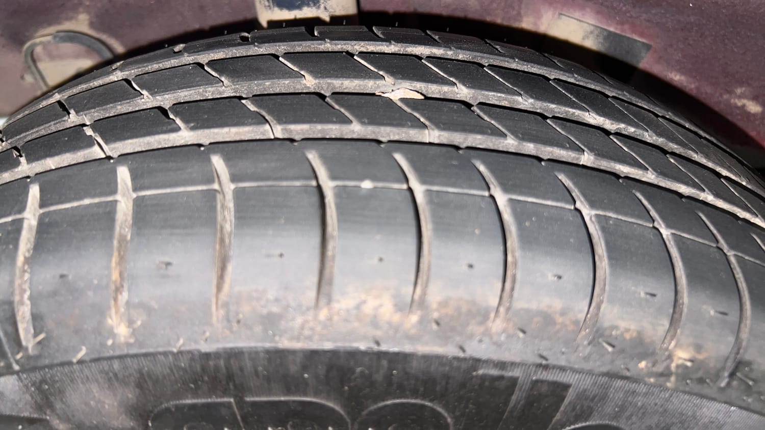 Used 2016 Hyundai Grand i10 Sportz 1.2 Kappa VTVT Petrol Manual tyres RIGHT REAR TYRE TREAD VIEW