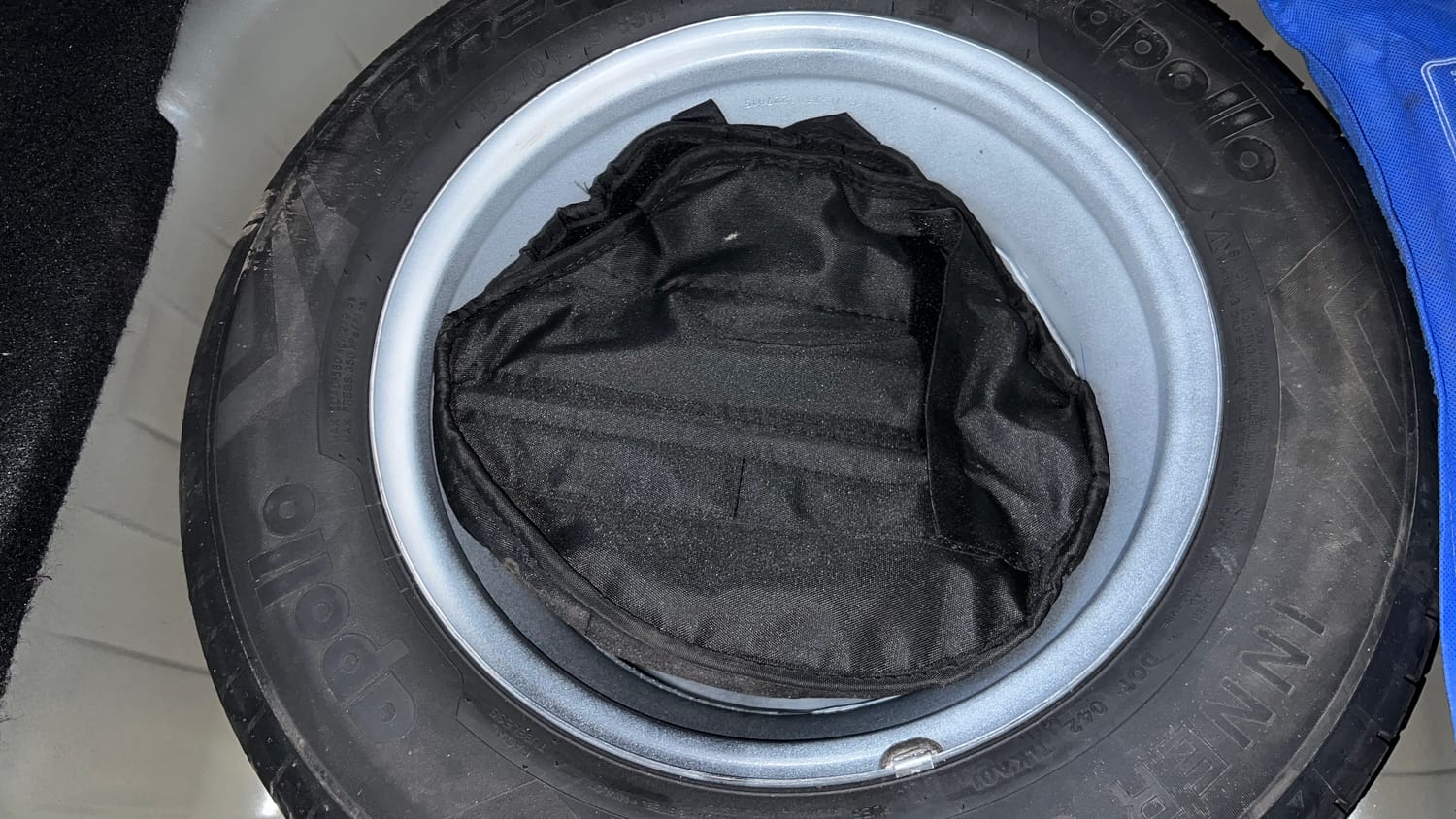 Used 2025 Tata Punch Pure MT Petrol Manual tyres SPARE TYRE VIEW