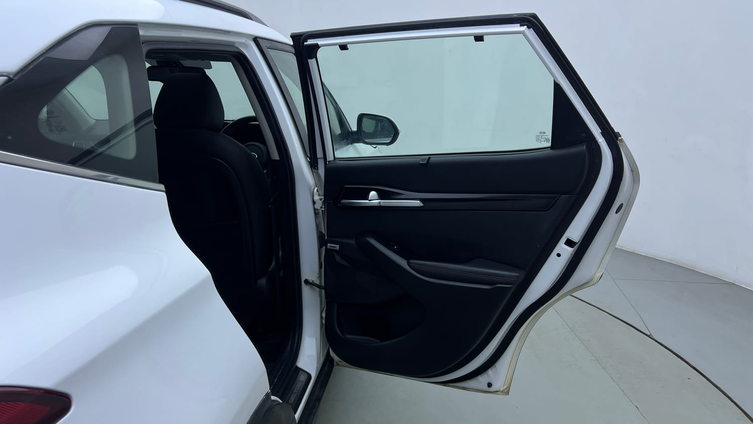 Used 2020 Kia Seltos GTX Plus AT 1.5 Diesel Diesel Automatic interior RIGHT REAR DOOR OPEN VIEW
