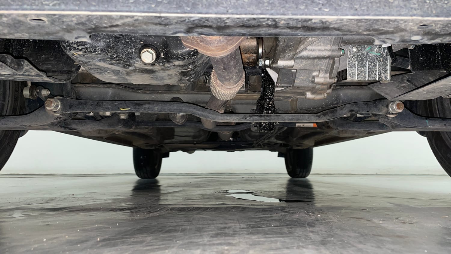 Used 2026 Tata Tiago XZA Petrol Automatic extra FRONT LEFT UNDERBODY VIEW