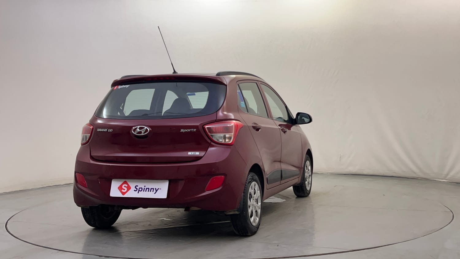Used 2016 Hyundai Grand i10 Sportz 1.2 Kappa VTVT Petrol Manual exterior RIGHT REAR CORNER VIEW