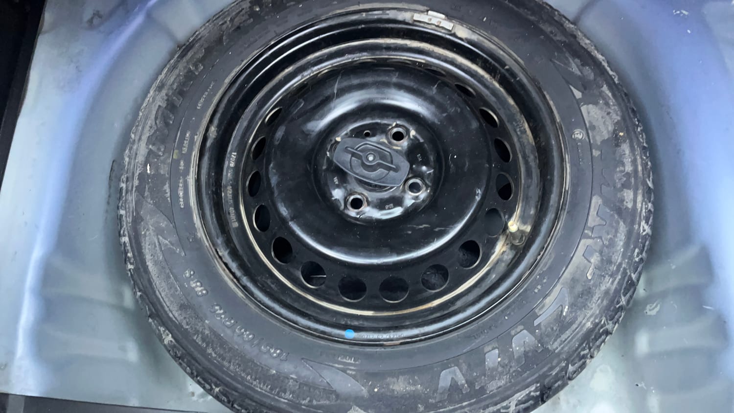 Used 2017 Maruti Suzuki Baleno Delta 1.2 Petrol Manual tyres SPARE TYRE VIEW