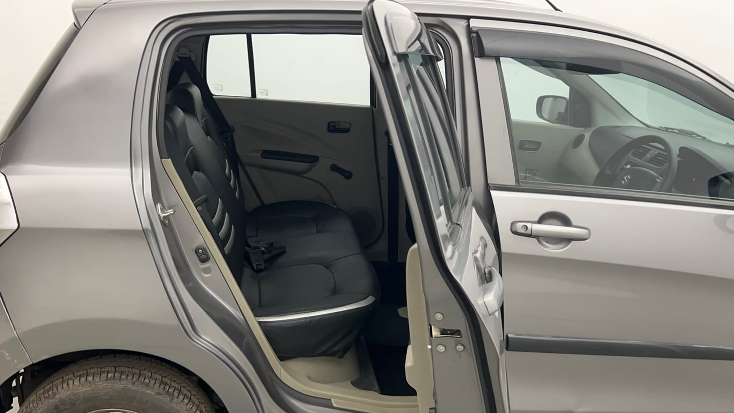 Used 2014 Maruti Suzuki Celerio LXi Petrol Manual interior RIGHT SIDE REAR DOOR CABIN VIEW