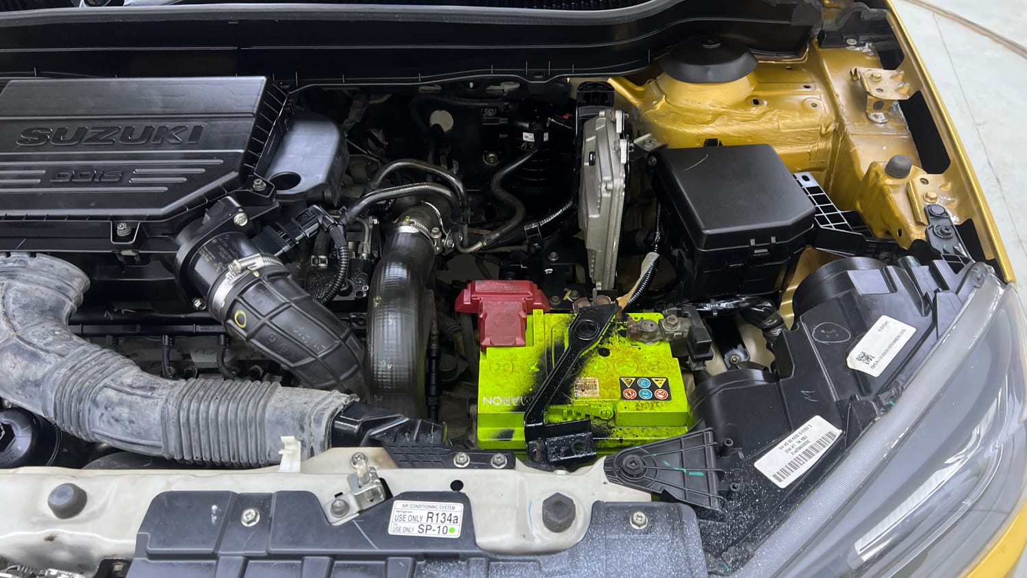 Used 2017 Maruti Suzuki Vitara Brezza [2016-2020] ZDi Plus Diesel Manual engine ENGINE LEFT SIDE VIEW