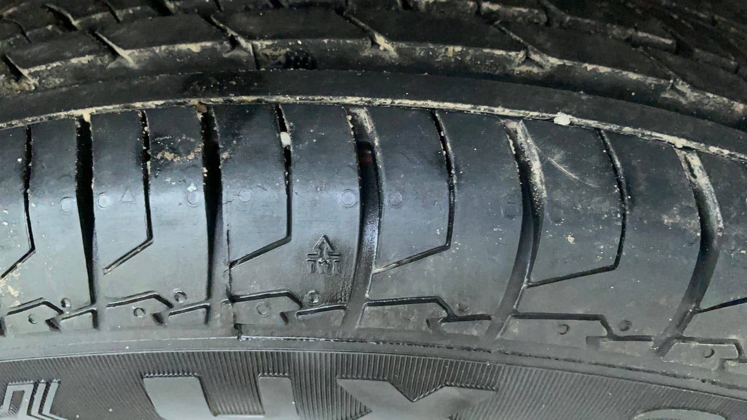 Used 2019 Hyundai Elite i20 Magna Plus 1.2 + CNG (Outside Fitted) Cng Manual tyres RIGHT FRONT TYRE TREAD VIEW
