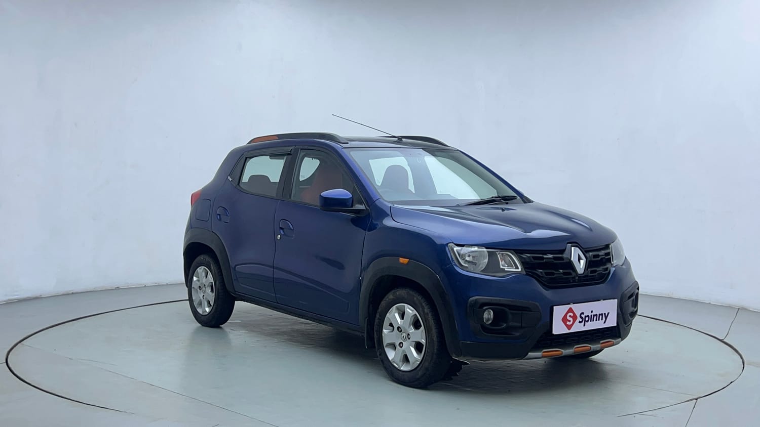 Used 2019 Renault Kwid CLIMBER 1.0 AMT Petrol Automatic exterior RIGHT FRONT CORNER VIEW