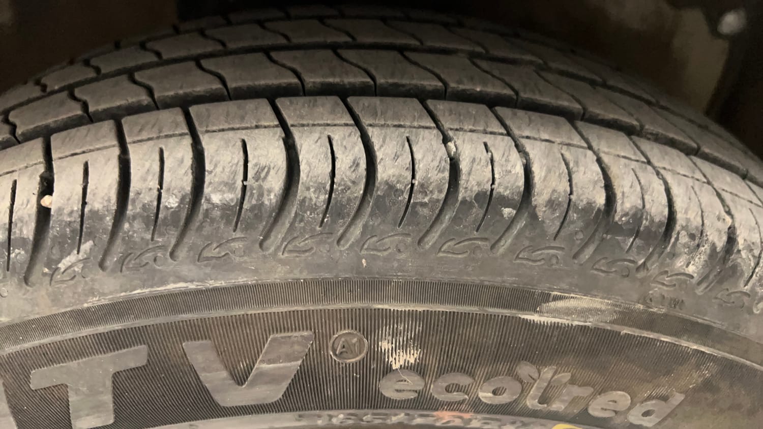 Used 2019 Maruti Suzuki Celerio VXi AMT Petrol Automatic tyres RIGHT FRONT TYRE TREAD VIEW