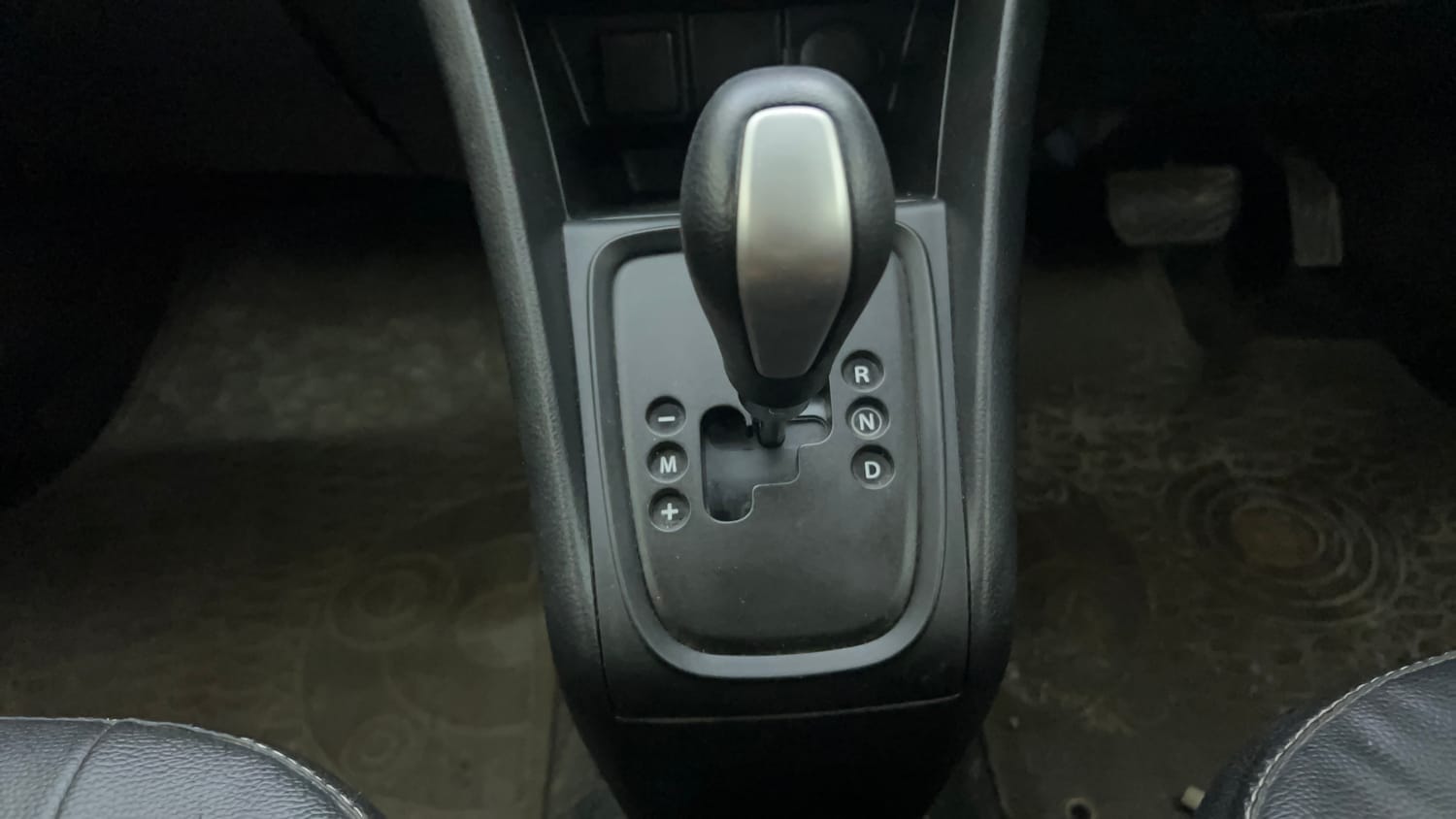 Used 2018 Maruti Suzuki Celerio X Zxi AMT Petrol Automatic interior GEAR  KNOB VIEW