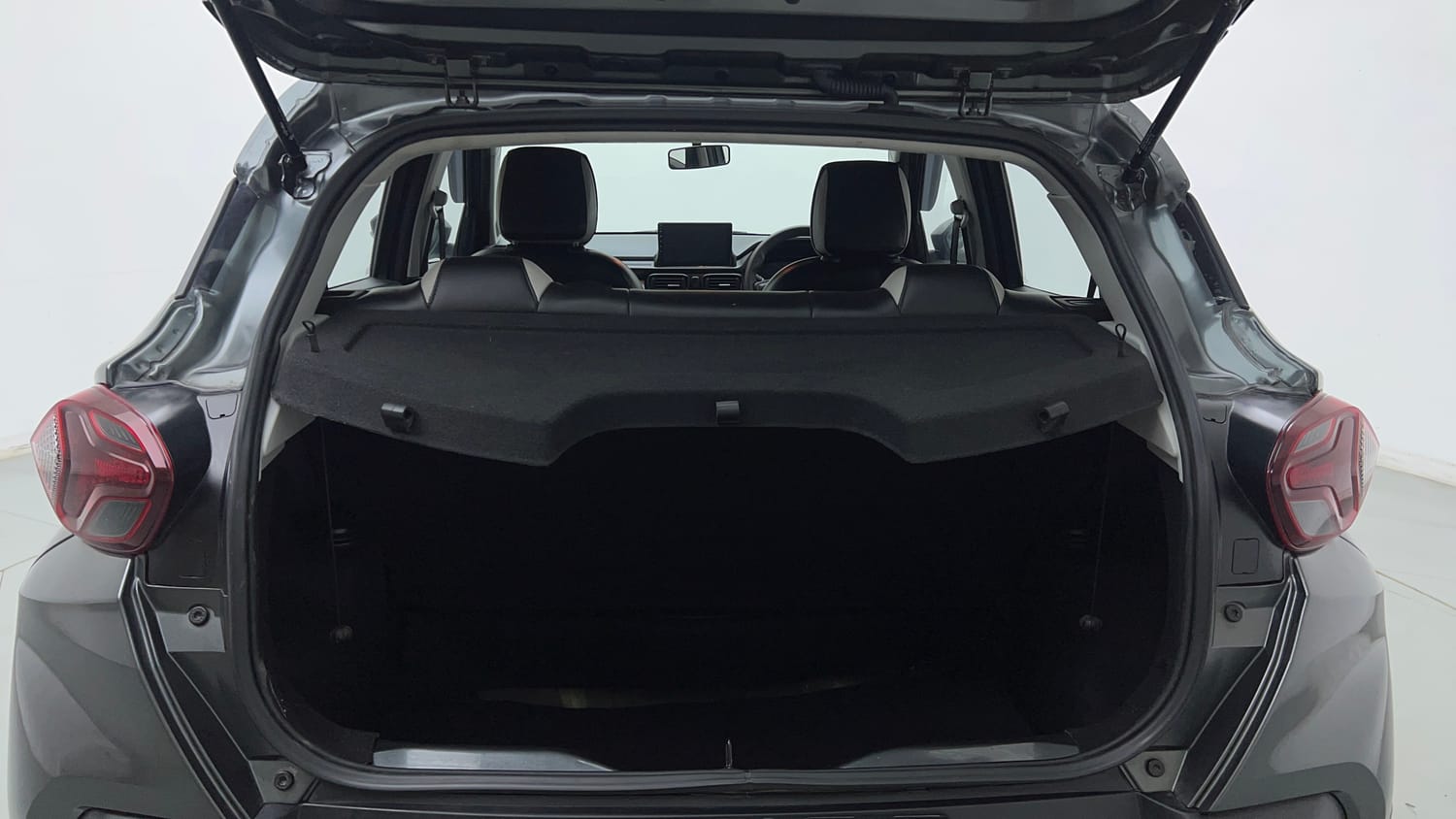 Used 2025 Tata Punch Pure MT Petrol Manual interior DICKY INSIDE VIEW