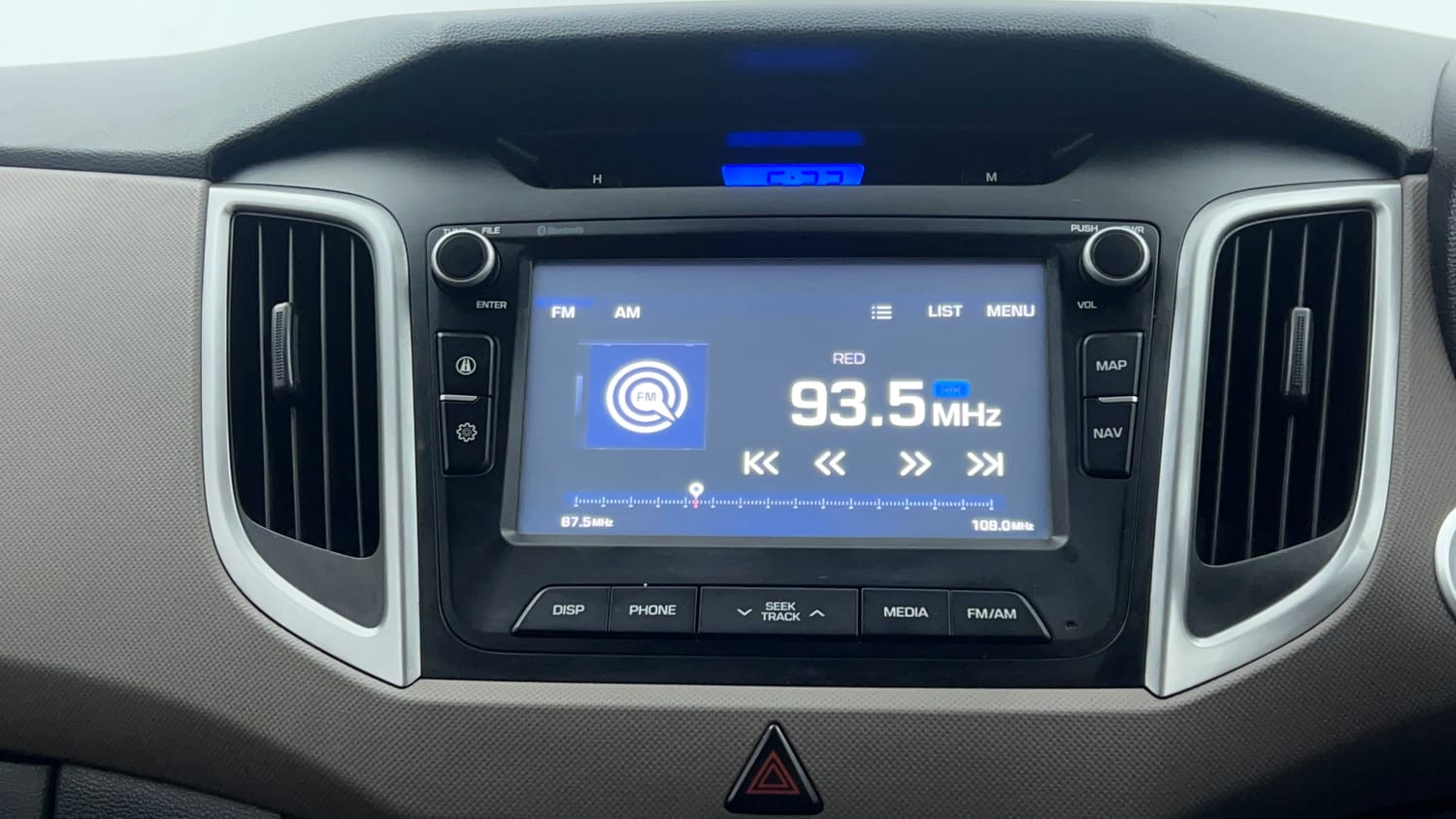 Used 2018 Hyundai Creta SX Plus 1.6 AT Petrol Petrol Automatic top_features Touch screen infotainment system