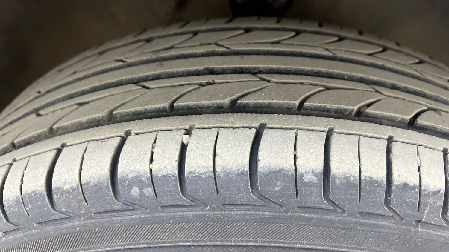 Used 2012 Maruti Suzuki Alto K10 VXi Petrol Manual tyres RIGHT FRONT TYRE TREAD VIEW