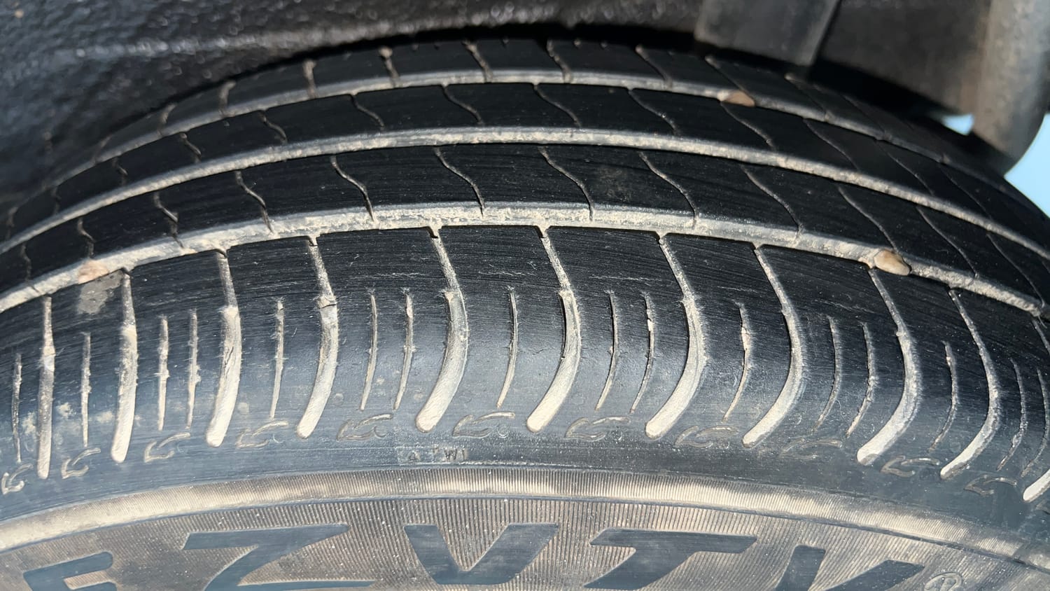 Used 2022 Maruti Suzuki S-Presso Vxi Plus Petrol Manual tyres LEFT REAR TYRE TREAD VIEW