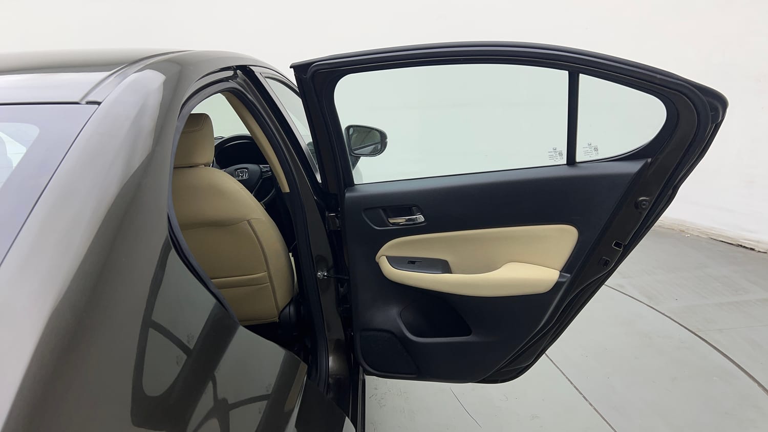 Used 2021 Honda City VX CVT Petrol Petrol Automatic interior RIGHT REAR DOOR OPEN VIEW
